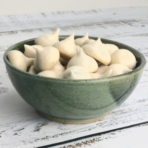 chai spice meringue cookies